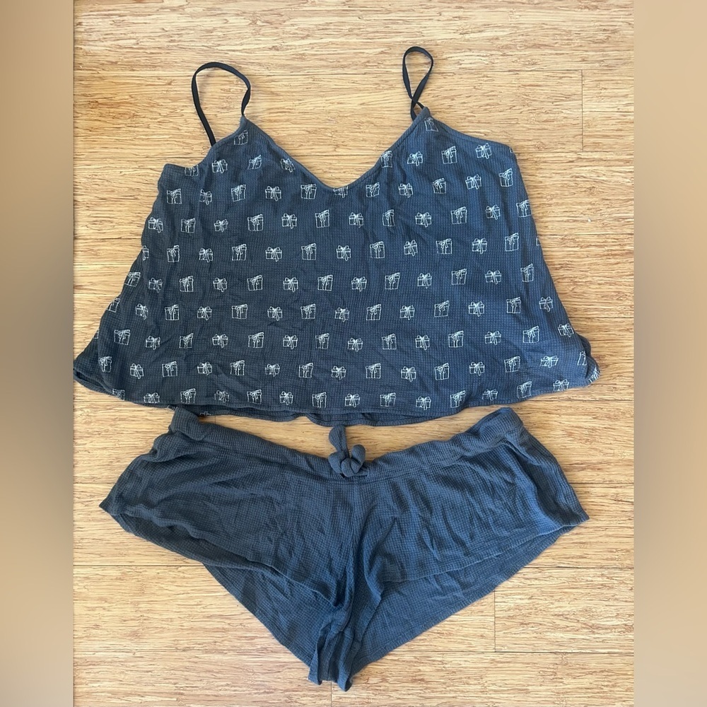 Wildfox Charcoal Gray Two-Piece Pajama Cami & Shorts Set, Size Large